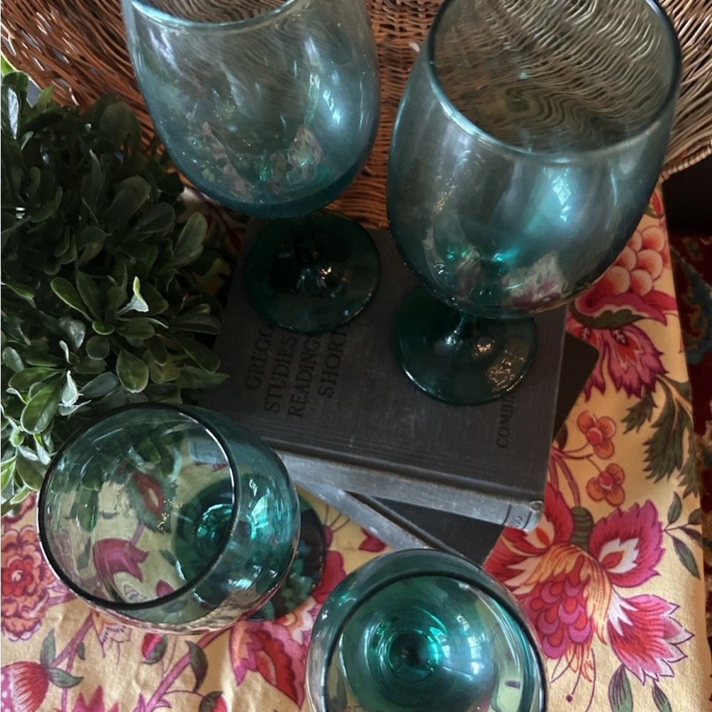 4 Vintage Cristar Translucent Turquoise Blue /Green Stemmed Wine Glasses EC. - Picture 4 of 5
